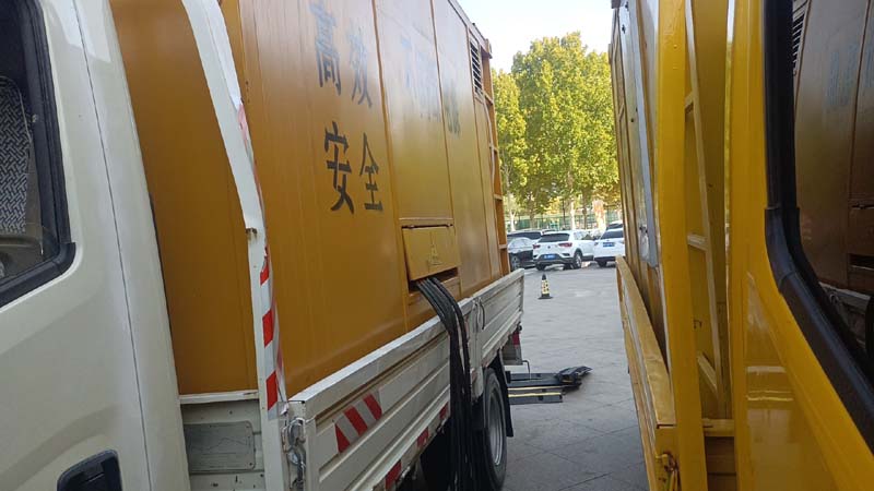 尉犁如何判断柴油发电机组和UPS电源的切换时间是否符合要求？