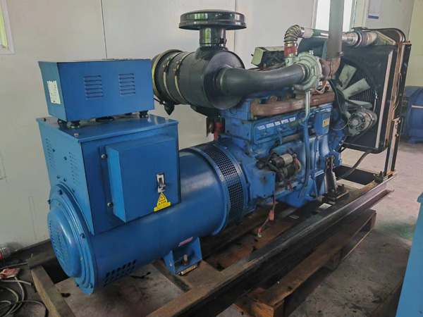 尉犁100kW柴油发电机组使用多级机油有哪些优缺点？
